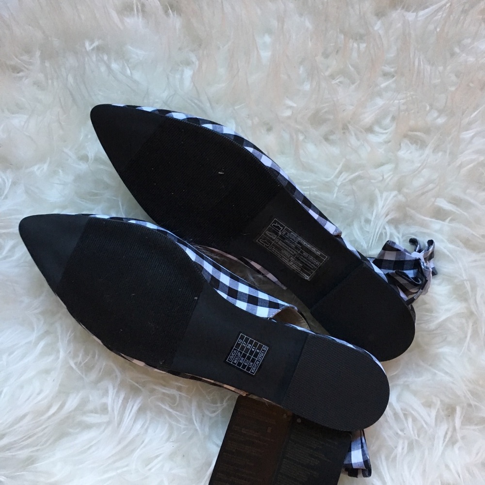 Shoes - Picture 5 of 5